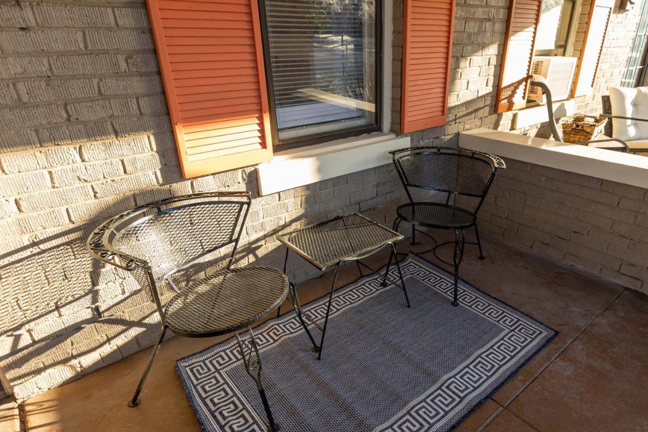 Historic Revival King Bed Midtown Memphis 68 Yes Pets Fast Wifi Free Parking Villa Kültér fotó