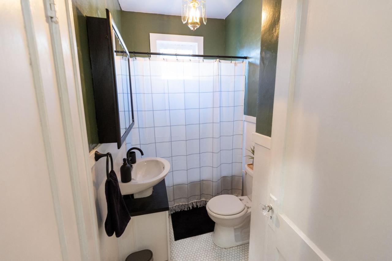 Historic Revival King Bed Midtown Memphis 68 Yes Pets Fast Wifi Free Parking Villa Kültér fotó